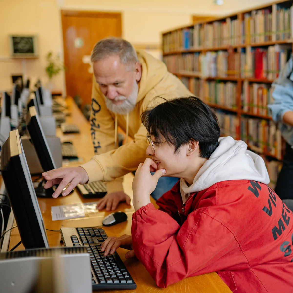 Practical language learning for business use